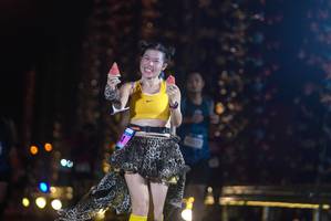 BIB: 
                            <button type="button" onclick="openModal(18284079)" class="btn btn-primary btn-sm float-right btn-popup" data-toggle="modal" data-target=".modal-high-quality">
                        <i class="fas fa-shopping-cart"></i> Add to Cart
                    </button>
                                            <button type="button" onclick="isThisMe(18284079, true)" class="btn btn-success btn-sm float-right btn-popup btn-isme hidden" data-toggle="tooltip" data-placement="bottom" title="นี่คือรูปของคุณใช่ไหม คลิกที่นี่เพื่อเอาเข้าอัลบั้ม">
                        <i class="fas fa-plus"></i> Add to album
                    </button>
                    <button type="button" onclick="isThisMe(18284079, false)" class="btn btn-warning btn-sm float-right btn-popup btn-isnotme hidden">
                        <i class="fas fa-ban"></i> Remove from album
                    </button>